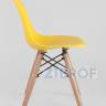 Комплект мебели детский стол Eames белый, диаметр 60 см, 2 стульчика голубой и желтый в Москве и РФ