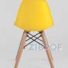 Комплект мебели детский стол Eames белый, диаметр 60 см, 2 стульчика голубой и желтый в Москве и РФ