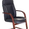 офисное Бюрократ T-9923WALNUT-AV/BL на полозьях низкая спинка черный обивка кожа каркас металл в Москве и РФ